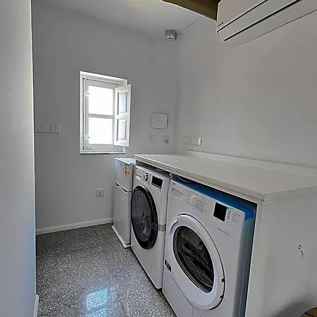 Sbejha Aparthotel Naxxar